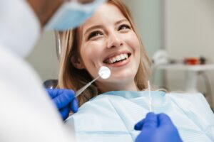 Carie dentale: rinforzare lo smalto per rafforzare la prevenzione